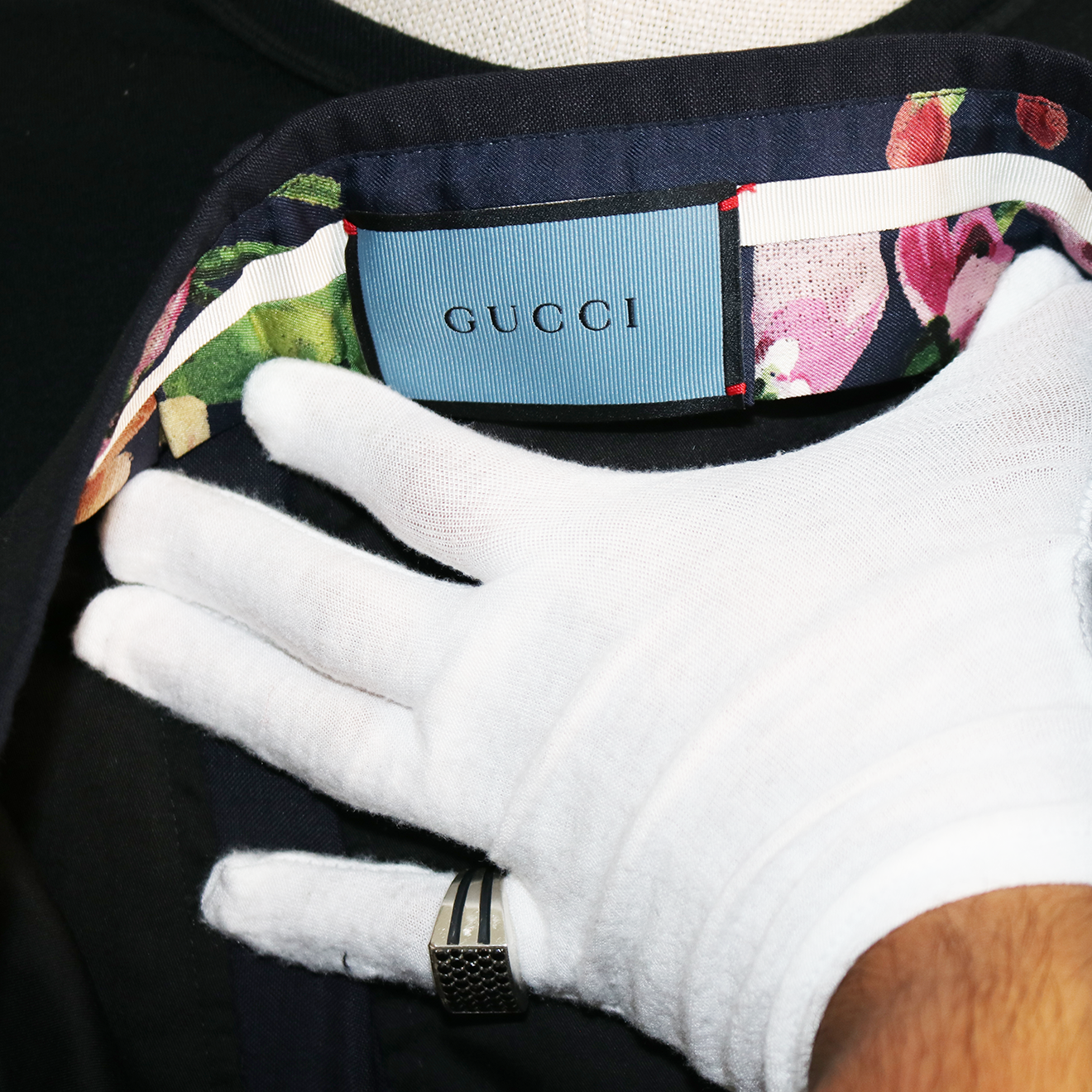 Gucci L'Aveugle Par Amour Kingsnake Embroidered Black Mohair-Wool Suit Set