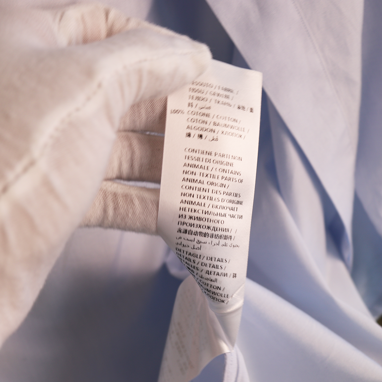 Gucci White Contrast Collar Shirt with Red Snake Embroidery