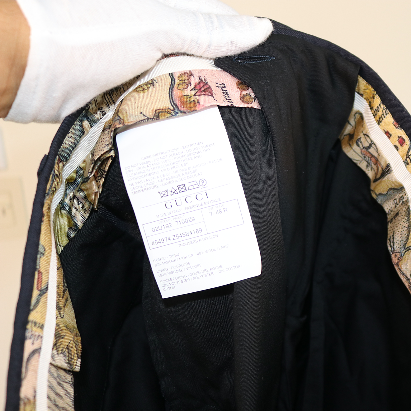 Gucci Dark Navy Suit  Mohair-Wool Suit Set