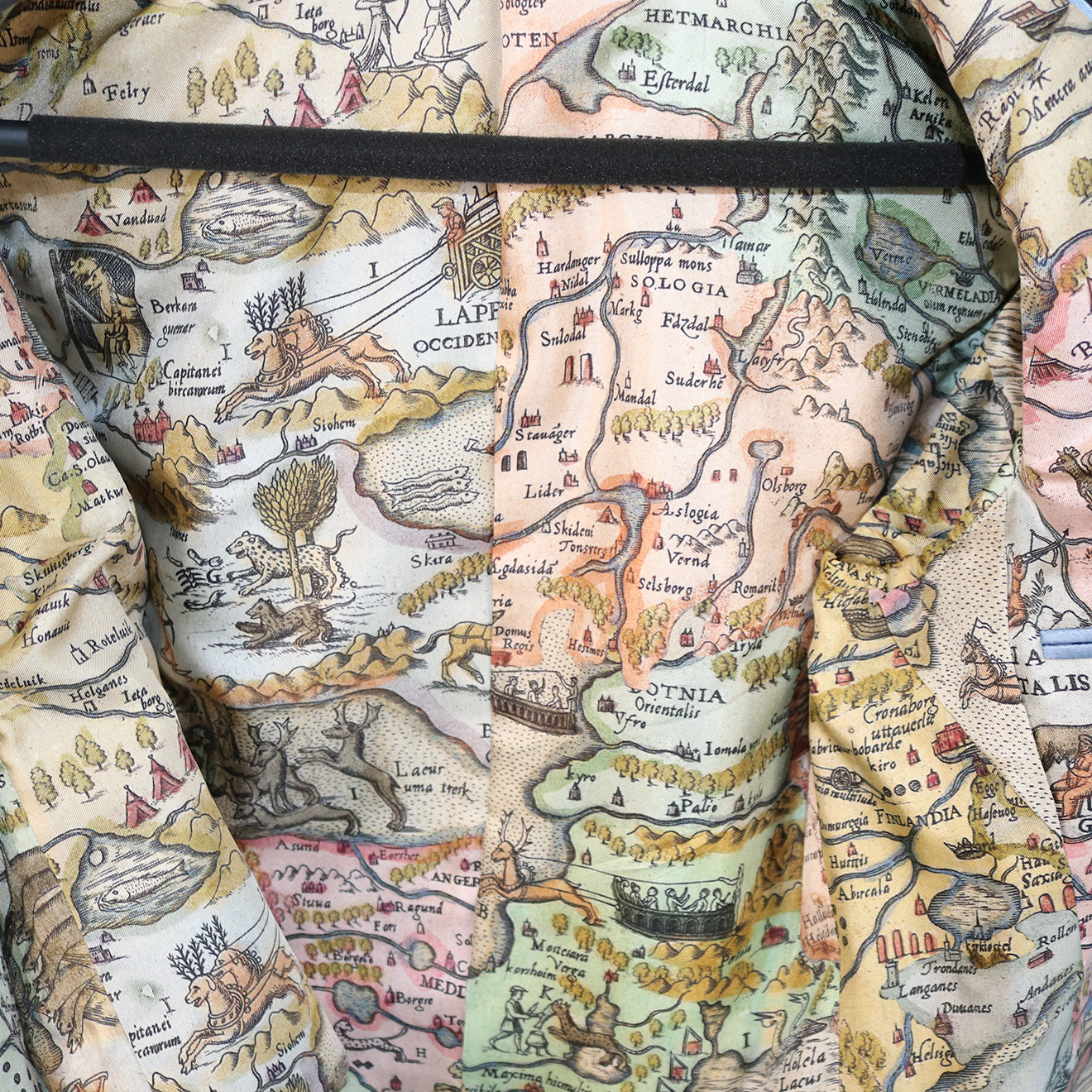 Gucci Dark Navy Suit  Mohair-Wool Suit Set